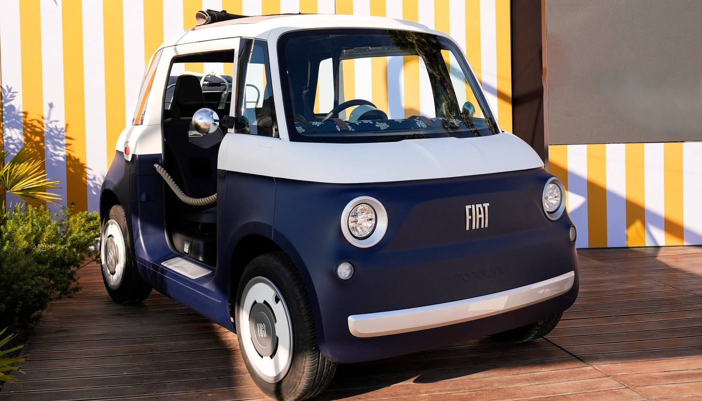 Fiat Topolino Vilebrequin - Contexto Entorno Real Contexto Aparcado Exterior Frontal Derecha