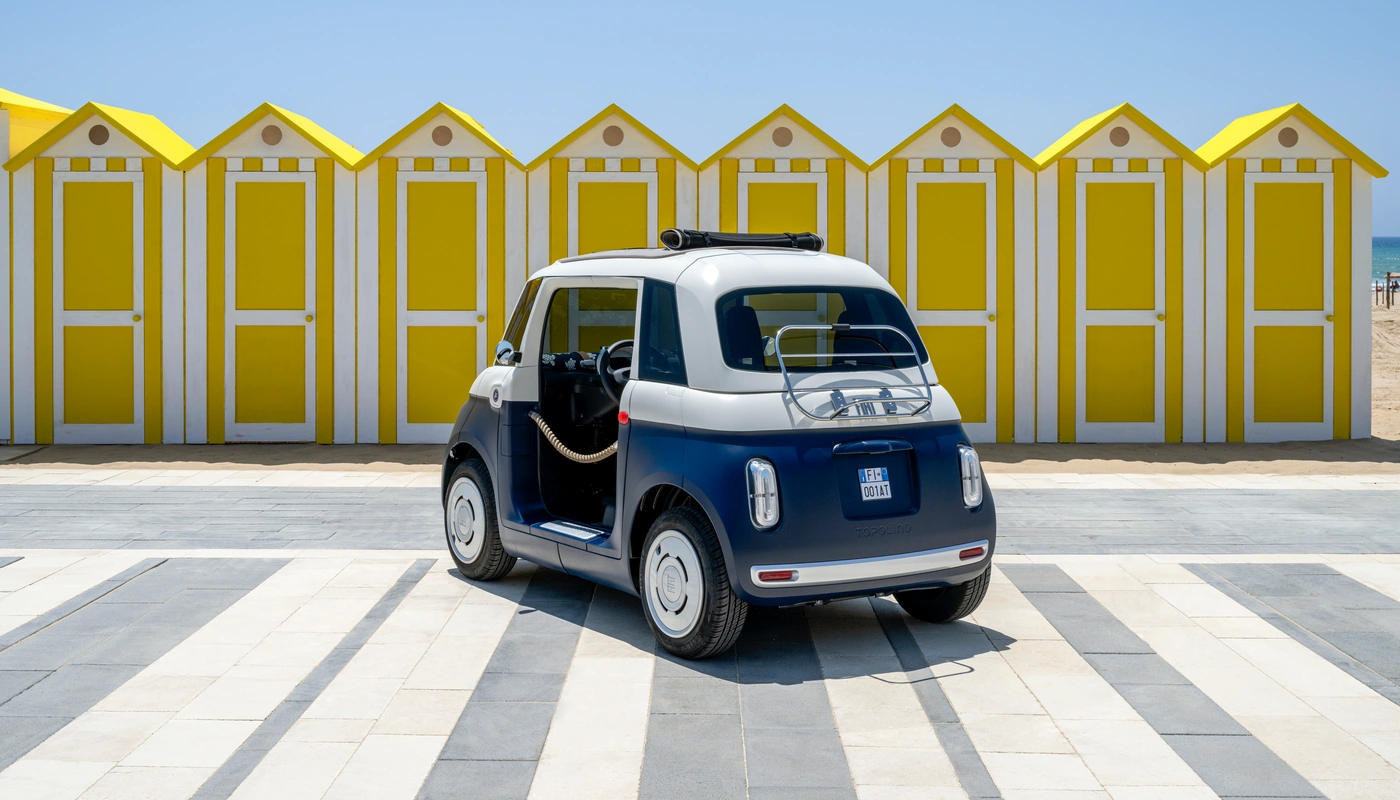 Fiat Topolino Vilebrequin - Contexto Entorno Real Contexto Aparcado Exterior Trasera Derecha