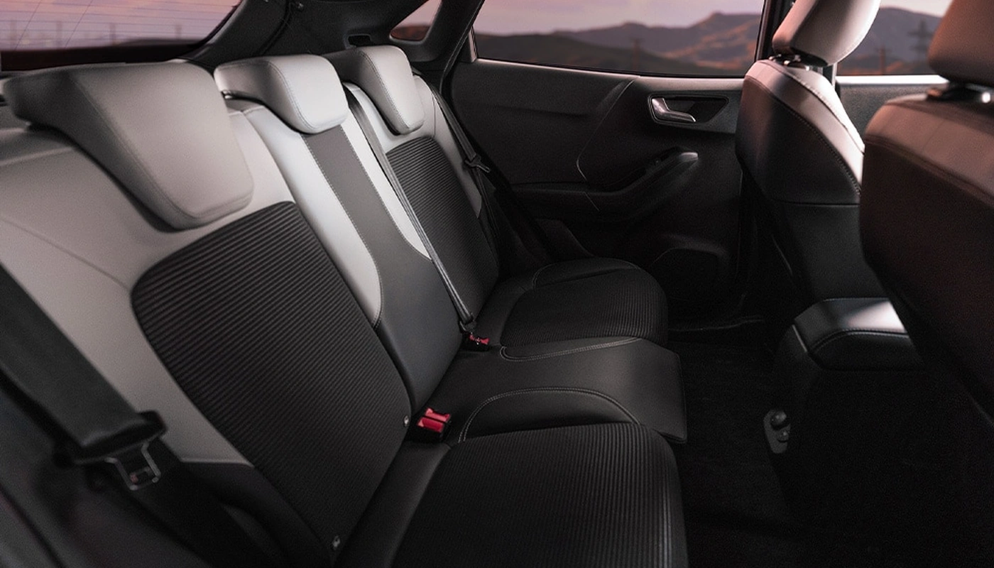 Ford Puma Gen E Gen E Sound Edition - Interior Asientos Traseros