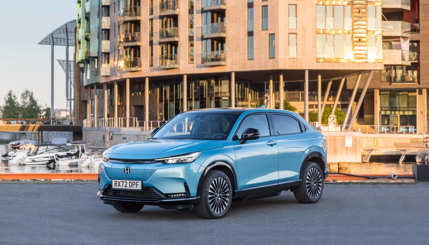 Honda Eny1 Advance - Contexto Entorno Real Contexto Aparcado Exterior Frontal Izquierda Exterior Lateral Derecha