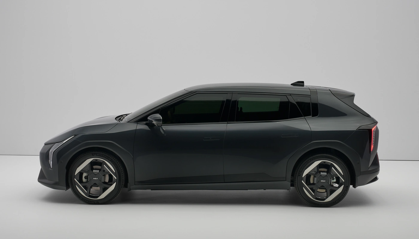 Kia Ev4 Air - Contexto Estudio Exterior Lateral Izquierda