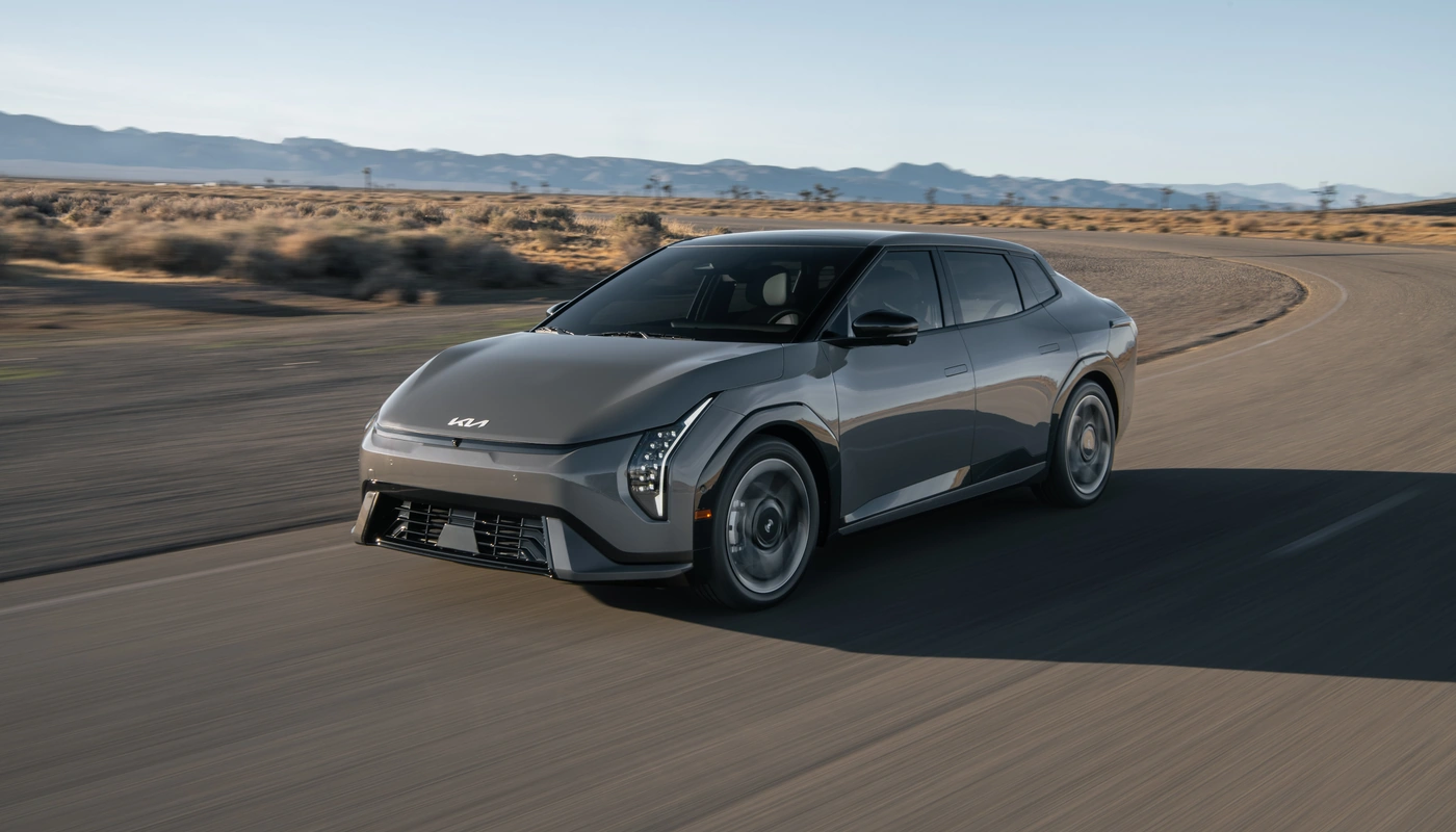Kia Ev4 Fastback Earth Launch Edition - Contexto Entorno Real