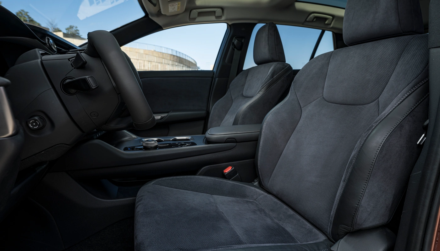 Lexus Rz E Executive - Interior Asientos Delanteros