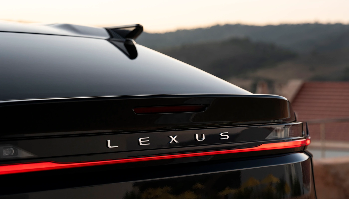 Lexus Rz E Luxury - Exterior Trasera Exterior Detalle