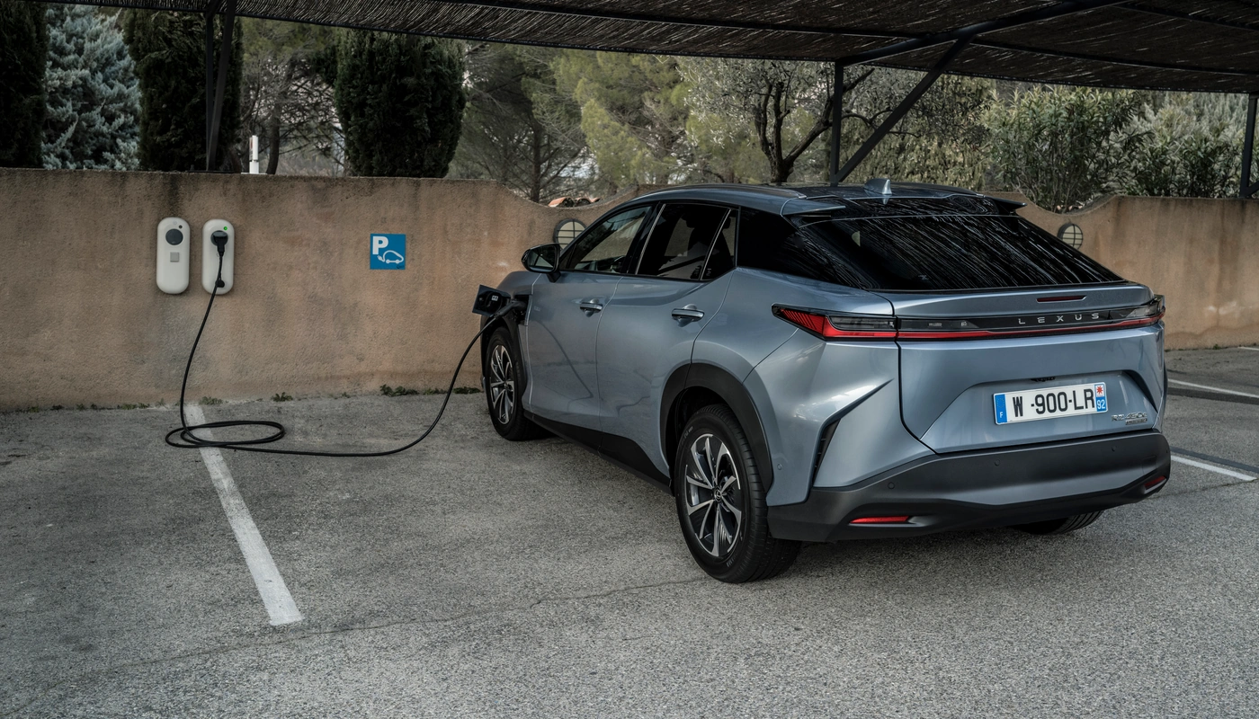 Lexus Rz E Premium Efficiency - Carga Puerto Y Cable Carga Hogar