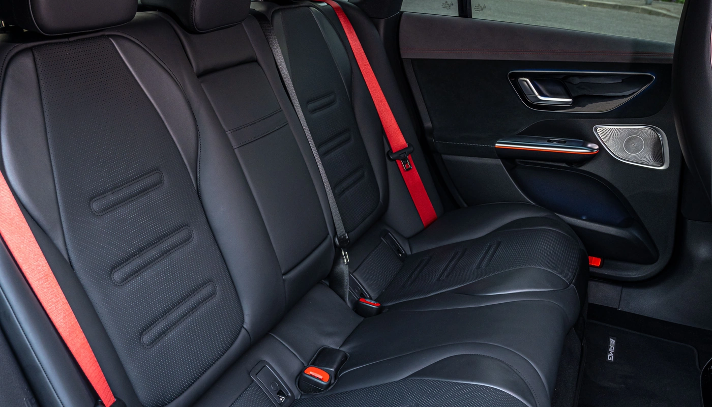 Mercedes Benz Eqe Berlina Mercedes Amg 53 4matic - Interior Asientos Traseros