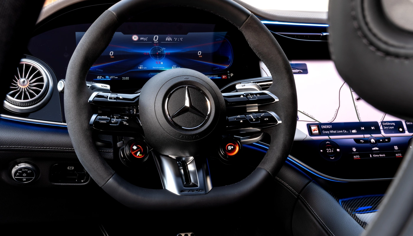 Mercedes Benz Eqe Berlina Mercedes Amg 53 4matic - Interior Salpicadero Interior Volante