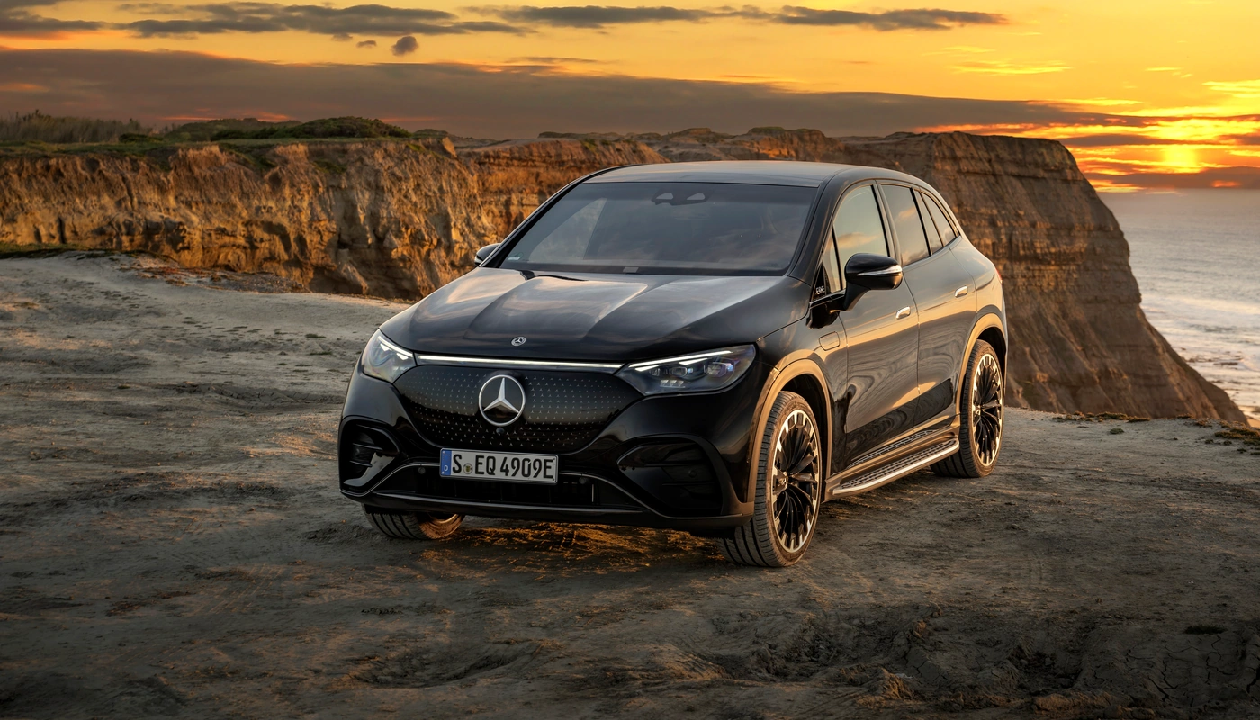 Mercedes Benz Eqe Suv 350 4matic - Contexto Entorno Real Contexto Conduciendo Exterior Frontal Izquierda