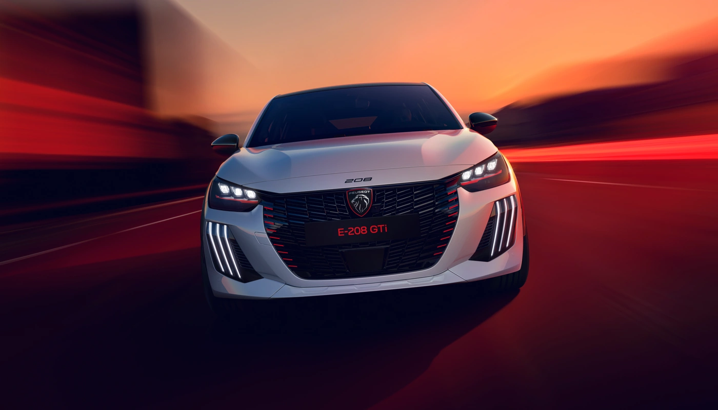 Peugeot E 208 Gti - Contexto Estudio Contexto Conduciendo Exterior Frontal