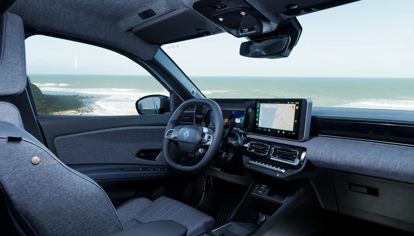 Renault 4 Techno - Interior Pantalla Central Interior Volante Interior Detalle