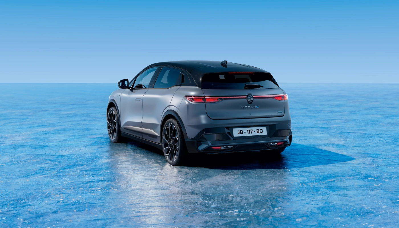 Renault Megane Esprit Alpine - Contexto Estudio Exterior Trasera Derecha