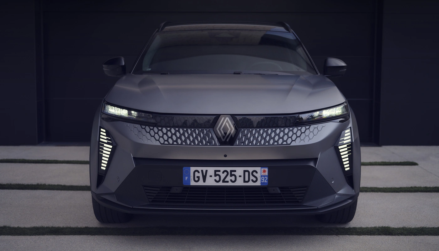 Renault Scenic Esprit Alpine - Contexto Entorno Real Contexto Aparcado Exterior Frontal