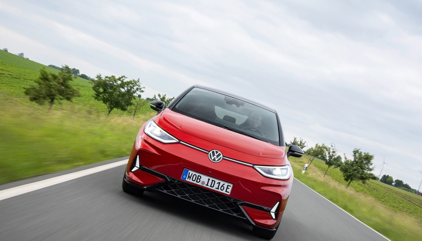 Volkswagen Id3 Gtx - Contexto Entorno Real Contexto Conduciendo Exterior Frontal