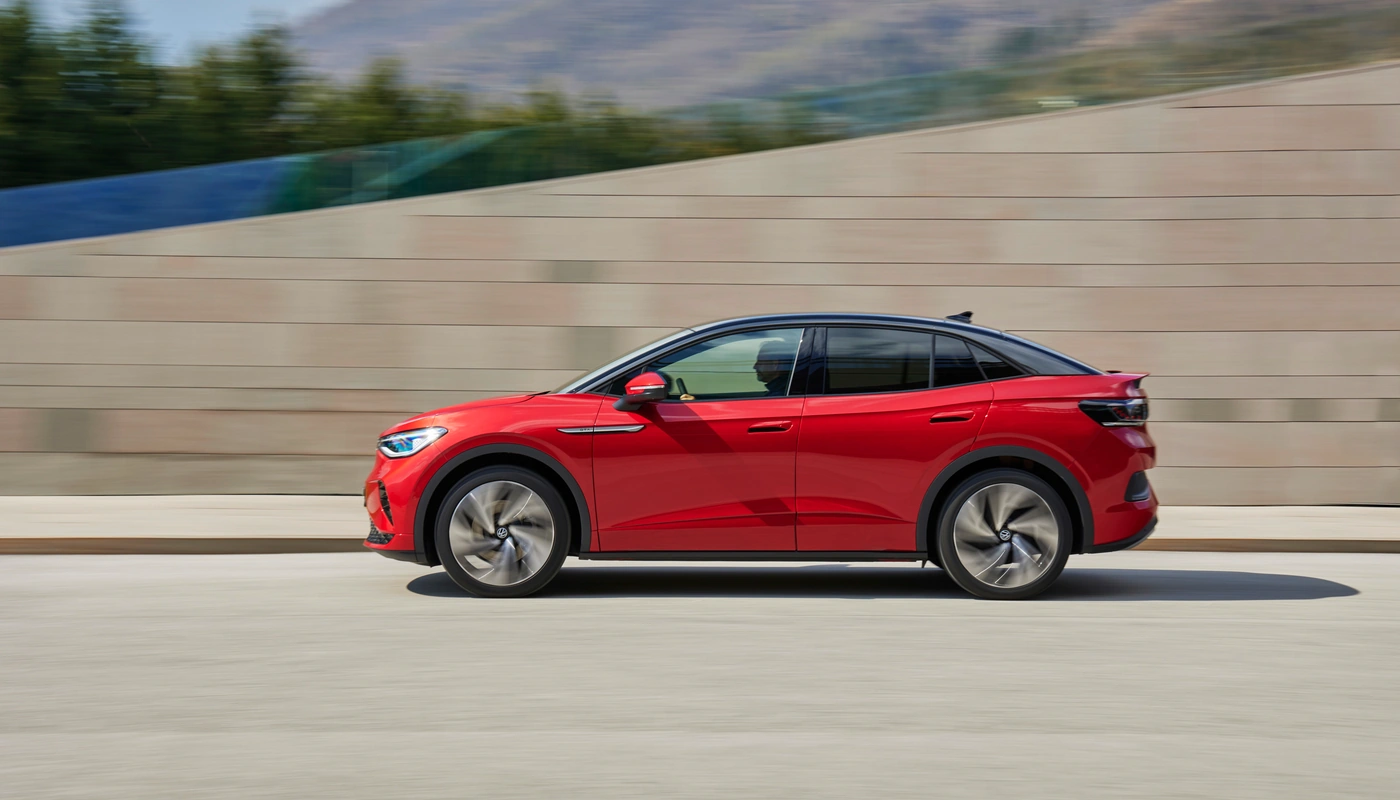 Volkswagen Id5 Gtx - Contexto Entorno Real Contexto Conduciendo Exterior Lateral Izquierda