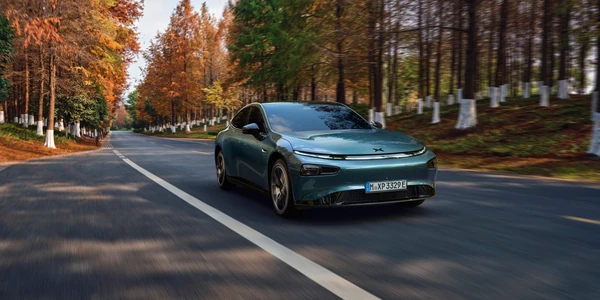 AWD Performance Wing Edition